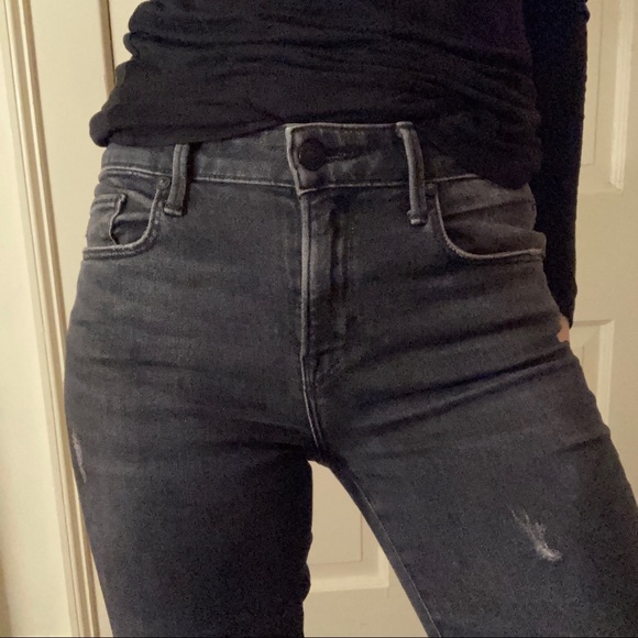 *DONATED* VINCE | Grey Distressed Skinny Jeans - Picture 3 of 16